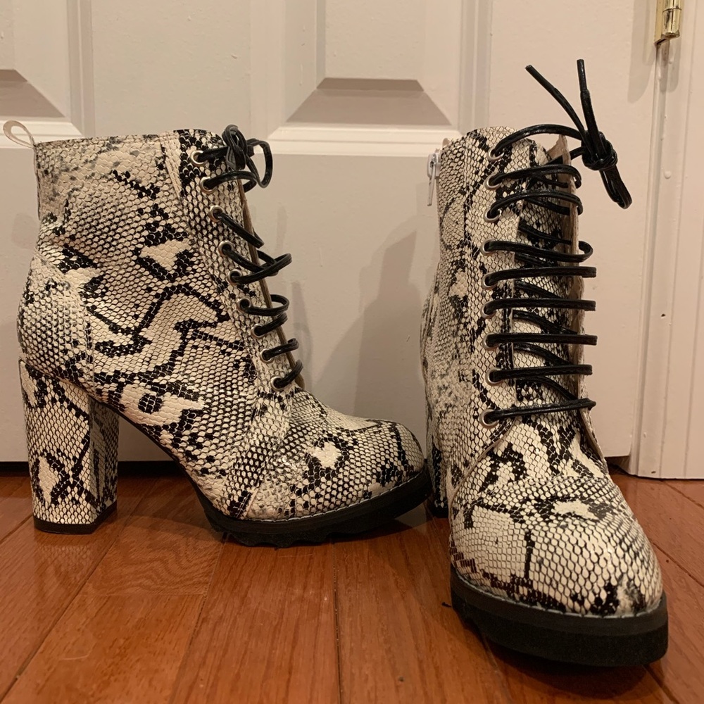 Booties - Picture 3 of 5